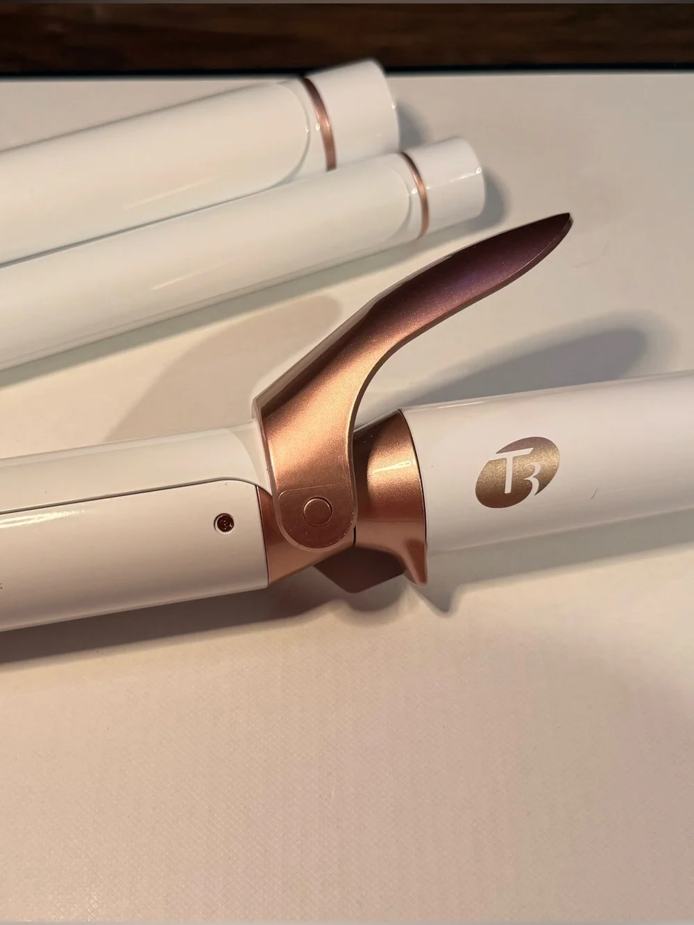White & Rose Gold Curling Wand Set